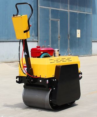 Mini 0.5 Ton Double Drum Vibrating Road Roller Compactor with Kawasaki Hydraulic Pump