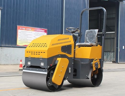Highly 1.5-2 Ton Small Double Drum Road Roller Compactor with Hydraulic Vibration Mode