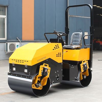 Small Vibratory Mini Compactor Road Roller with 560 mm Front Steel Wheel Diameter