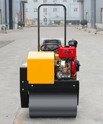 EPA Engine 1 Ton Vibratory Road Roller for High Operating Efficiency in Road Compaction