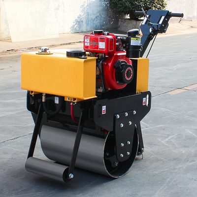 Walk Behind Single Drum Roller HQ-YL600C Vibratory Road Roller 0.3 Ton with 5.5 KW Power