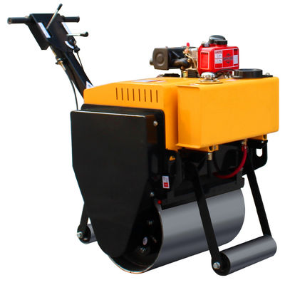 Walk Behind Single Drum Roller HQ-YL600C Vibratory Road Roller 0.3 Ton with 5.5 KW Power
