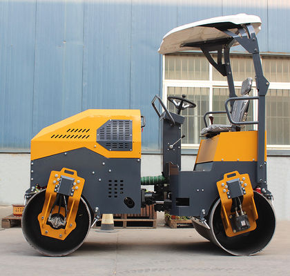 16L Fuel Tank Capacity HQ-YL1200 3 Ton Vibratory Roller Compactor with Kubota Engine