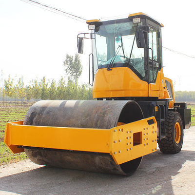 4450*1680*2750mm Mini Road Roller Compactor with Hydraulic Control ISO Certificate