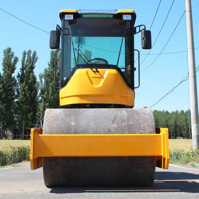 80KN Exciting Force Disc Air Cap Oil Brake Road Roller for Construction Engineering
