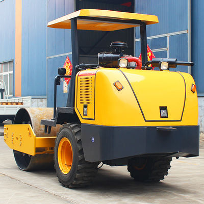 High Operating Efficiency Single Drum Roller Compactor Vibratory Soil Roller For Sales
